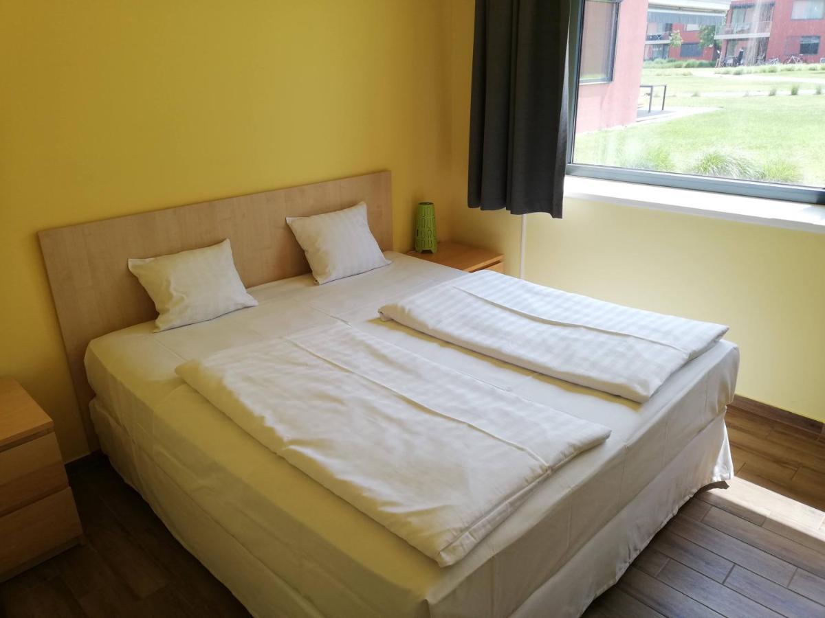 Soleil Apartmanok Balatonlelle Exterior photo